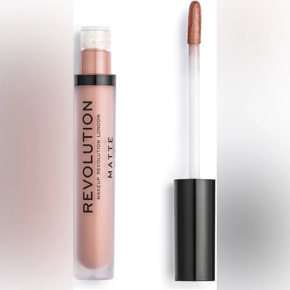 Makeup Revolution Matte Liquid Lipstick (NWT)